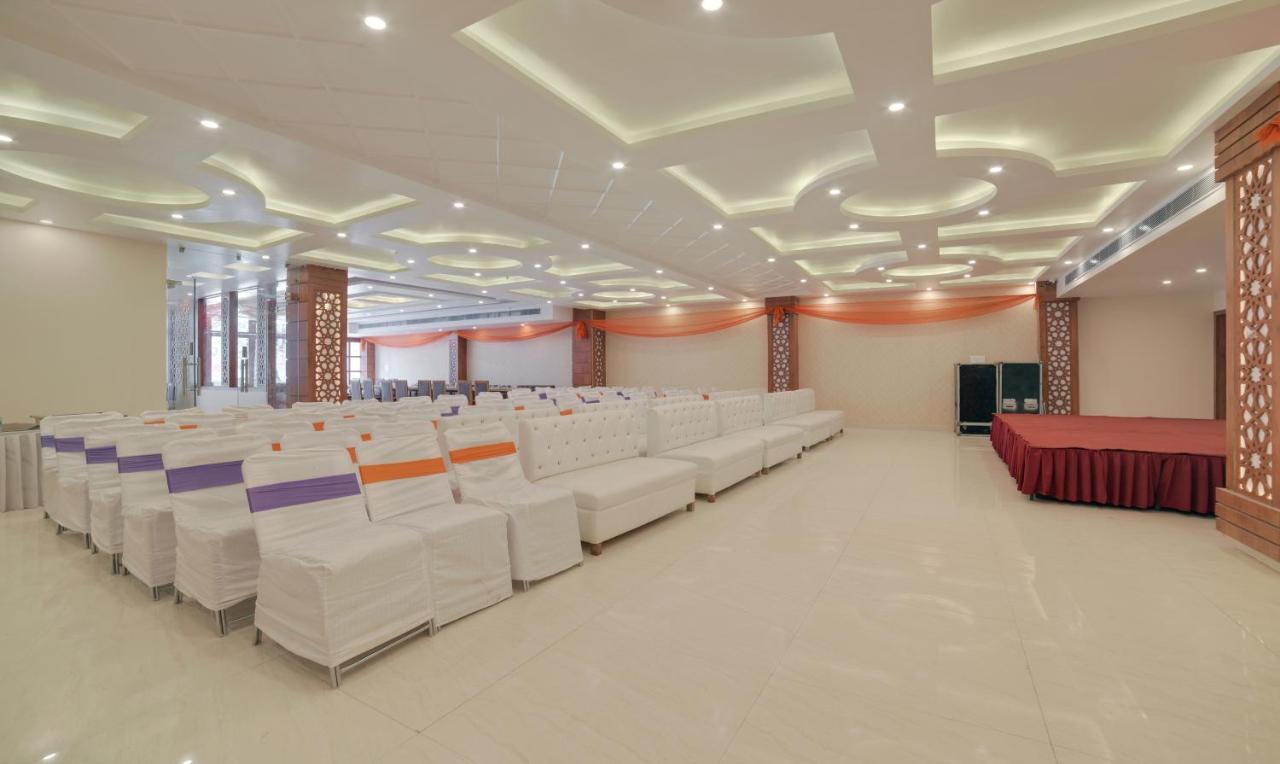 Hotel Treebo G K Residency Near Dehradun Railway Station Exterior foto